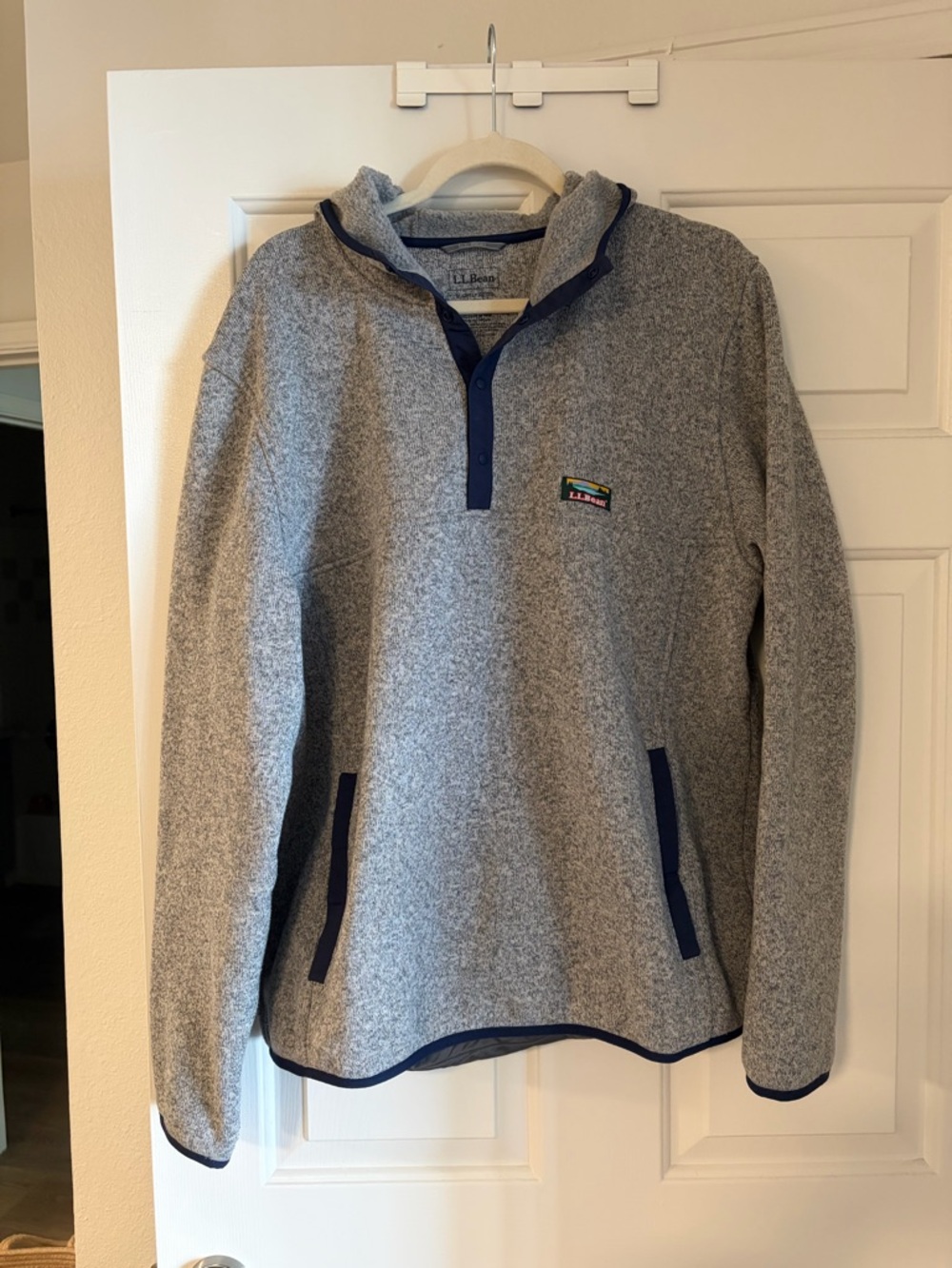 L.L. Bean Light Gray Fleece Pullover with Navy Trim